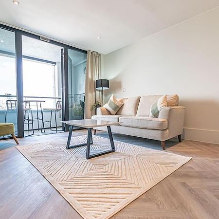 Open Balconey River View! Wow Liverpool Extérieur photo